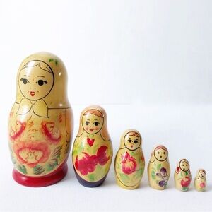 Vintage Hand-Painted Russian Matryoshka Nesting Six Dolls